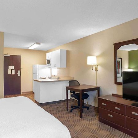 Extended Stay America Select Suites - Milwaukee - Waukesha Esterno foto