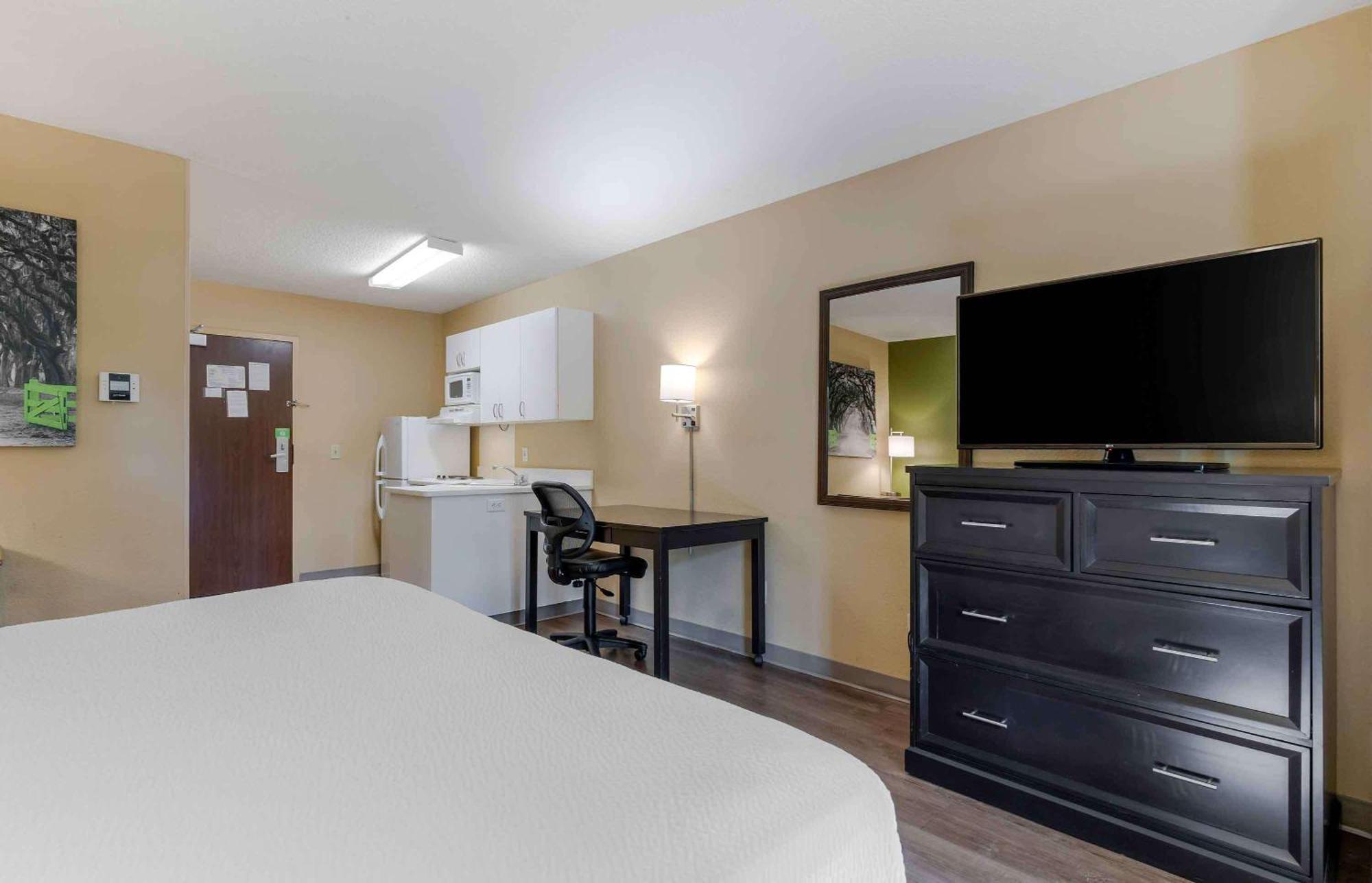 Extended Stay America Select Suites - Milwaukee - Waukesha Esterno foto