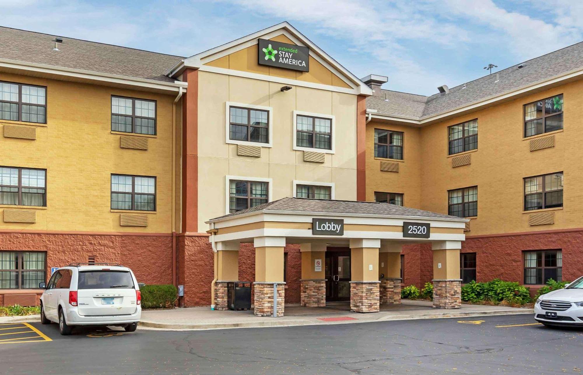 Extended Stay America Select Suites - Milwaukee - Waukesha Esterno foto
