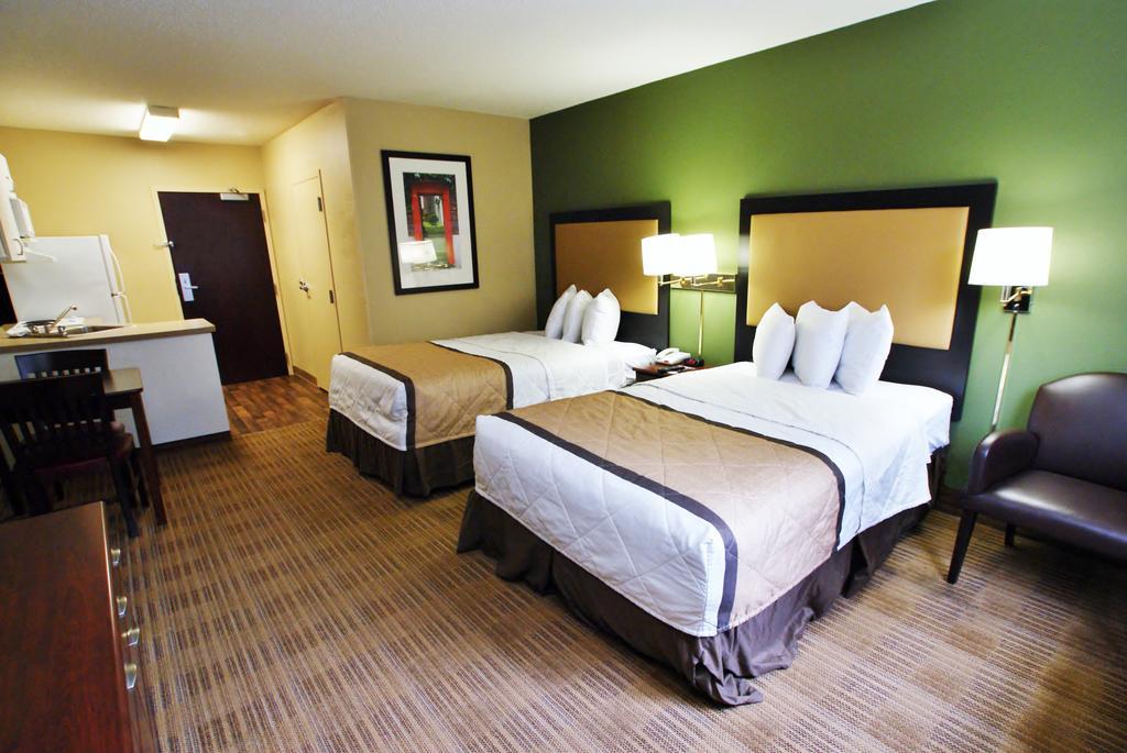 Extended Stay America Select Suites - Milwaukee - Waukesha Esterno foto
